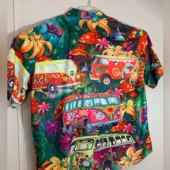 Men’s fun and funky cruise shirt - Picture 2 of 4